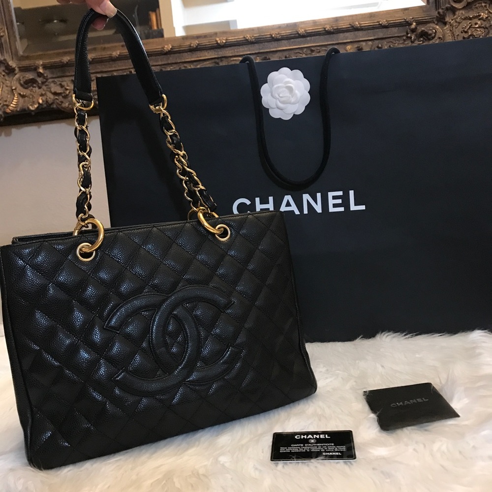 Chanel Grand Shopper Tote Black/Gold